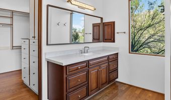 2304 FOX TAIL Trl, Carefree, AZ 85377