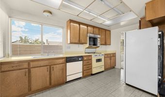 4510 E Hightree Cir, Anaheim, CA 92807