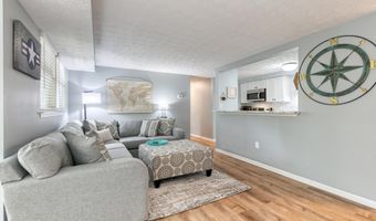 696 SOUTHERN HILLS Dr E-5A, Arnold, MD 21012