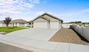 1518 Kendall Rd NW, Benton City, WA 99320