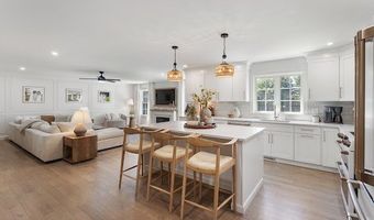 61 Beecher Rd, Brooklyn, CT 06234