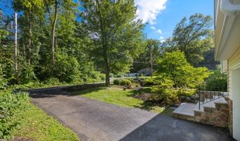 3 Sandy Hill Rd, Alloway, NJ 07419