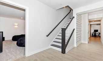 5516 YOUNG FAMILY Trl W, Adamstown, MD 21710