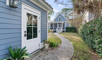 10 Hayek St, Beaufort, SC 29907