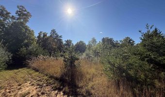 17 18 19 20 21 Chrystal Ln, Barboursville, WV 25504