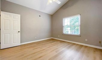 901 Wentworth Ct, Alpharetta, GA 30022