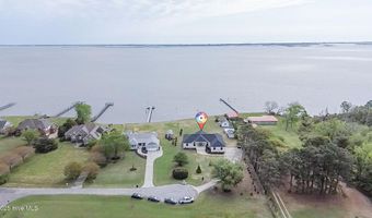 111 Waterway Ct, Aydlett, NC 27916