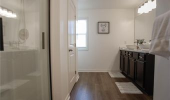 109 Auburn Crossing Dr, Auburn, GA 30011