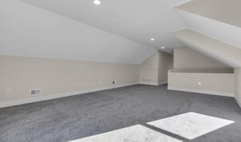 1 Potters Ct, Bayville, NJ 08721