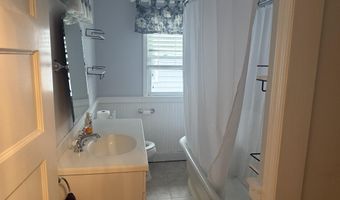 128 Woodland Ave, Avon By The Sea, NJ 07717