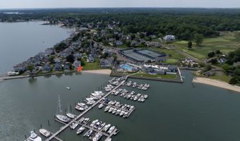 60 Island View Ave, Branford, CT 06405