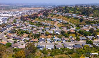 2833 Turnbull, Oceanside, CA 92054