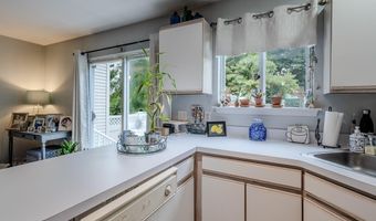 14 Lucia Ct, Aberdeen, NJ 07747