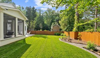 6213 DAHLONEGA Rd, Bethesda, MD 20816