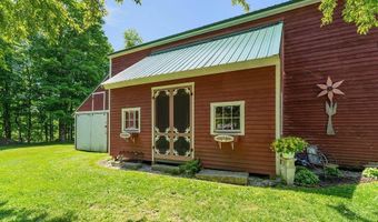 2 West Rd, Abbot, ME 04406