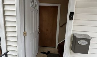 51 South St, Danbury, CT 06810