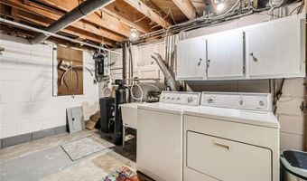 2712 9th Ave, Anoka, MN 55303