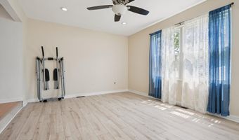 27 George St, Avenel, NJ 07001