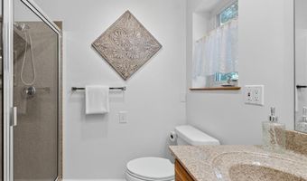 291 Oak Path Ct, Ballwin, MO 63011