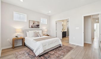23162 HORSESHOE TRAIL Sq, Ashburn, VA 20148