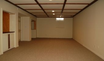 924 N Maple Rd, Ann Arbor, MI 48103