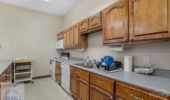 1933 Talmadge Rd, Allenhurst, GA 31301