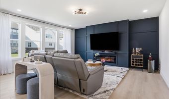 22773 ORCHARD GROVE Dr, Ashburn, VA 20148