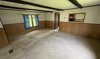214 Westlake Rd, Ansted, WV 25812