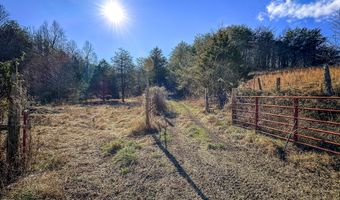 679 New Hope Church Rd, Barbourville, KY 40906