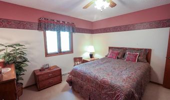 31586 R Ave, Adel, IA 50003