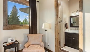 29 WHITE POINT Rd, Cora, WY 82925