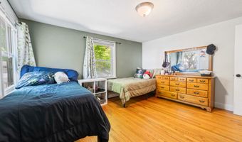 113 Marconi Ave, Bristol, CT 06010