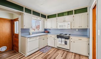 682 Budlong St, Adrian, MI 49221