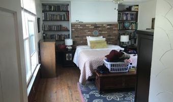 20 Hickory St, Athens, OH 45701