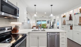 3950 Kalai Waa St C202, Kihei, HI 96753