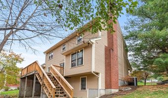 11 Southbury Rd, Cumberland, RI 02864