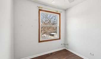 1420 Greenridge Ave, Algonquin, IL 60102