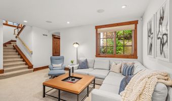 520 W Smuggler St, Aspen, CO 81611