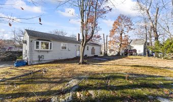1800 Chopsey Hill Rd, Bridgeport, CT 06606