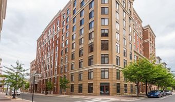 1201 N GARFIELD St 202, Arlington, VA 22201