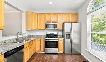 4908 GARDNER Dr, Alexandria, VA 22304
