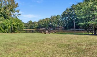 967 Five Points Rd, Barnesville, GA 30204