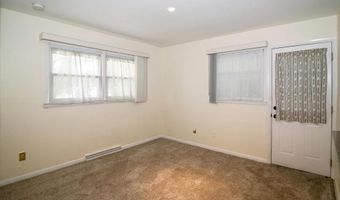 6 S BELL Rd, Bellmawr, NJ 08031