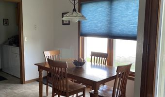 5014 Waller St, Ames, IA 50014