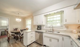 1641 Hillcrest Ave, Anderson, IN 46011