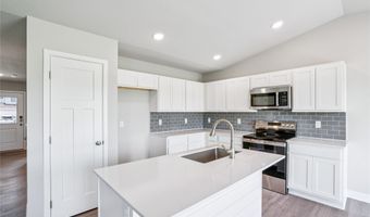 25091 Bluebird Cir, Adel, IA 50003