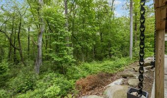 45 Lloyd Bowen Ct, Glocester, RI 02814