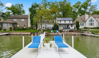 6366 W South Lk Gage Dr, Angola, IN 46703