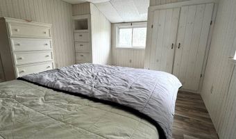 7 Howard Siding Ln, Abbot, ME 04406