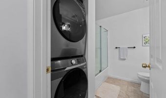 7501 ASHBY Ln J, Alexandria, VA 22315